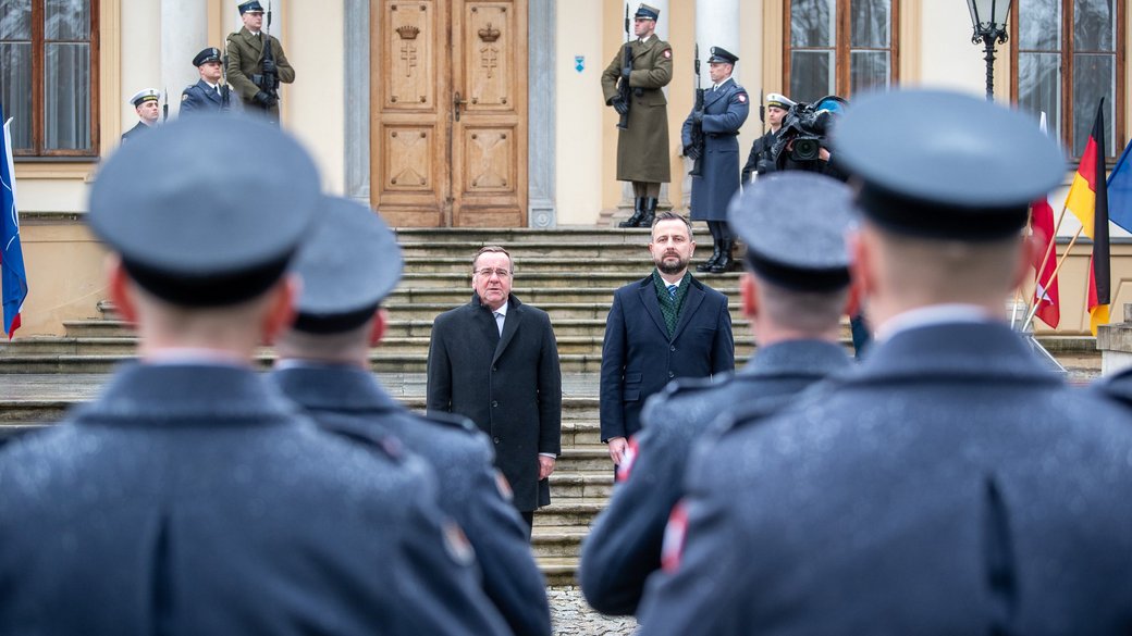 Міністри оборони Польщі й Німеччини Владислав Косіняк-Камиш і Борис Пісторіус. Фото: Міноборони Польщі