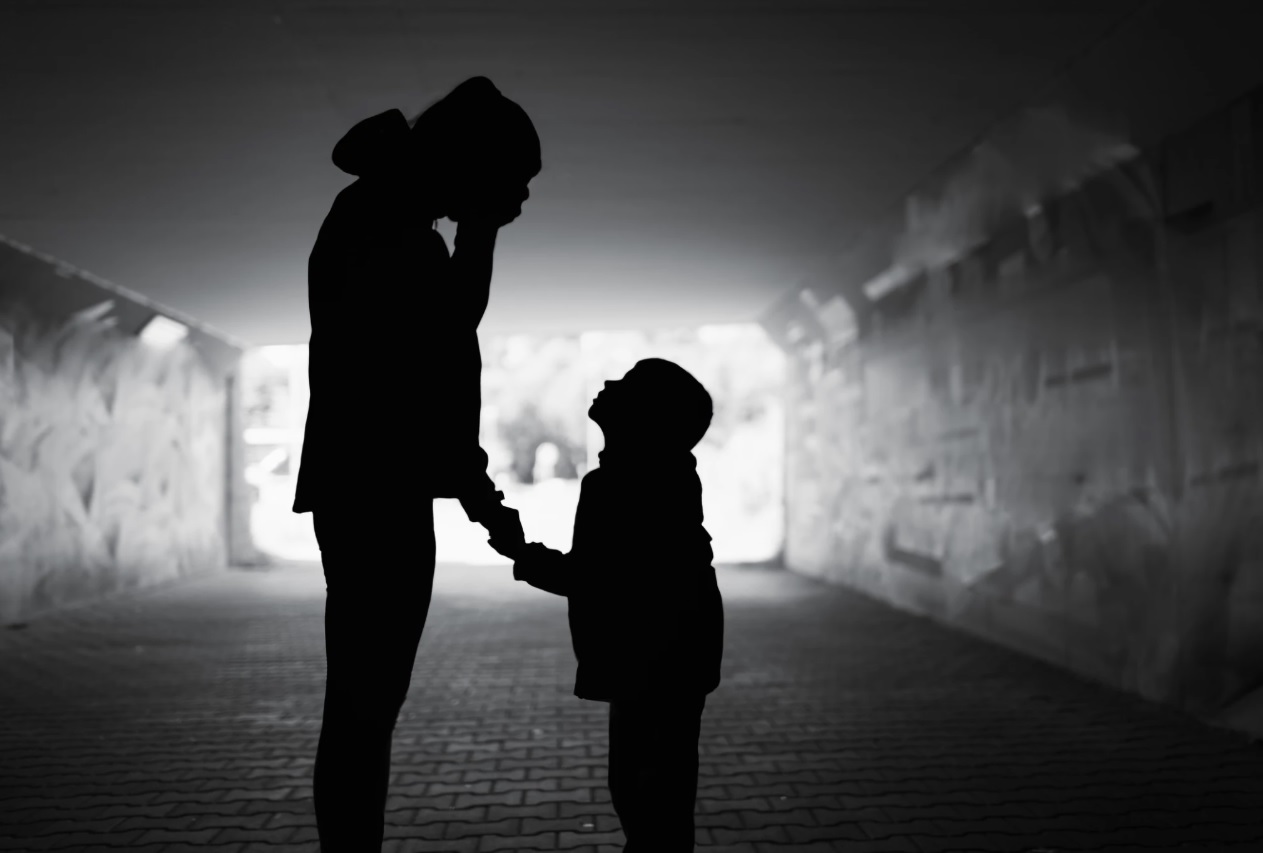 США могли знищити докази депортації українських дітей в РФ – Reuters