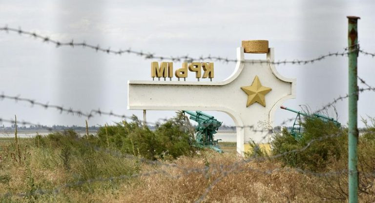 У Криму росіяни започаткували курси для підготовки дітей до мобілізації.