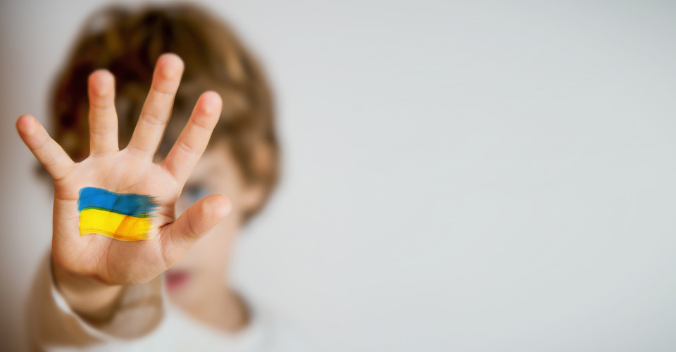 Кількість дітей, які перебувають у зоні активних бойових дій на Донеччині