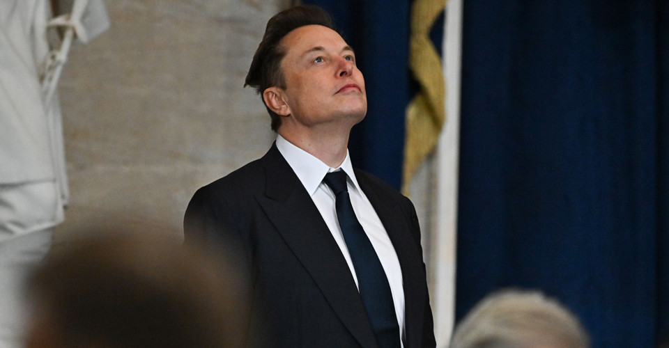 Департамент Маска застосовує ШІ для виявлення противників Трампа серед державних службовців