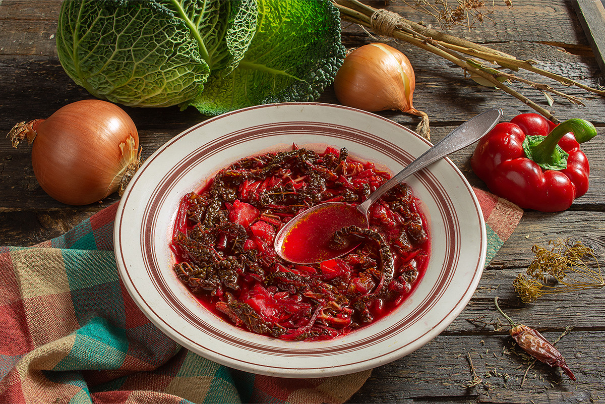 Борщ із савойської капусти: готуємо самостійно та насолоджуємося смаком