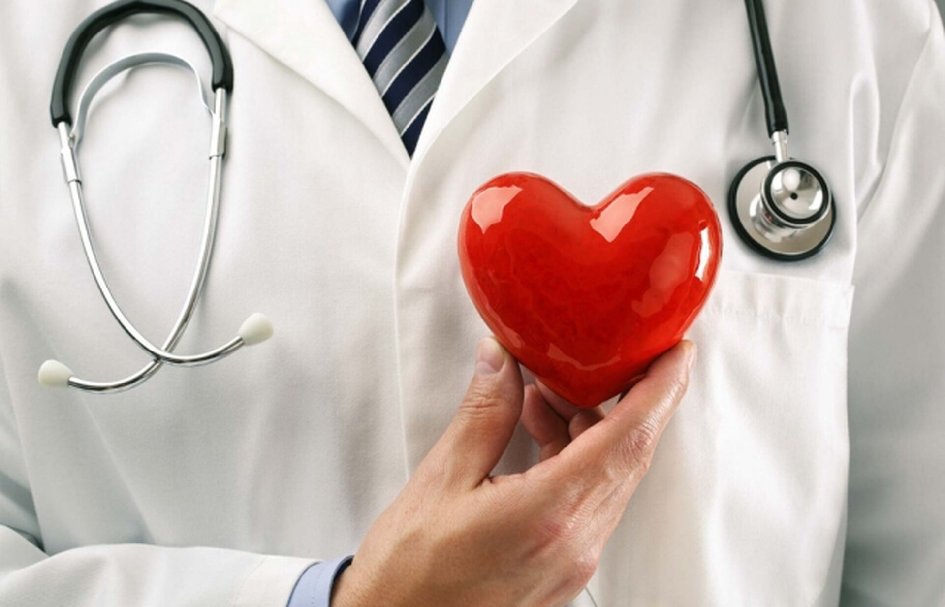 До 3 тис. грн кожному: українським медикам підвищать доплати – кого стосується