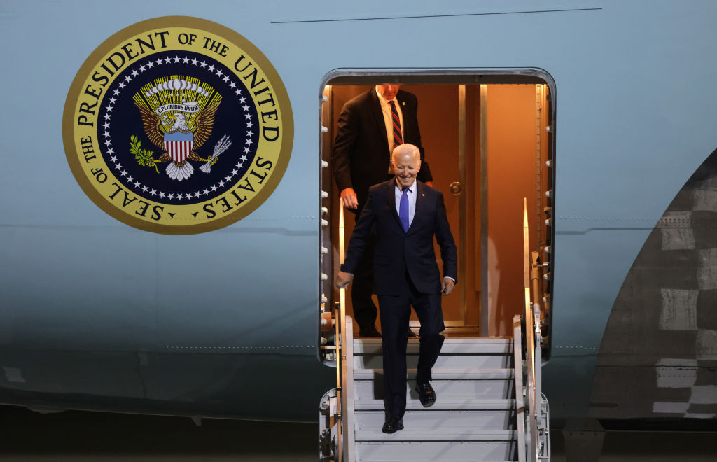 ФБР поновить розслідування трьох справ за участю адміністрації Байдена