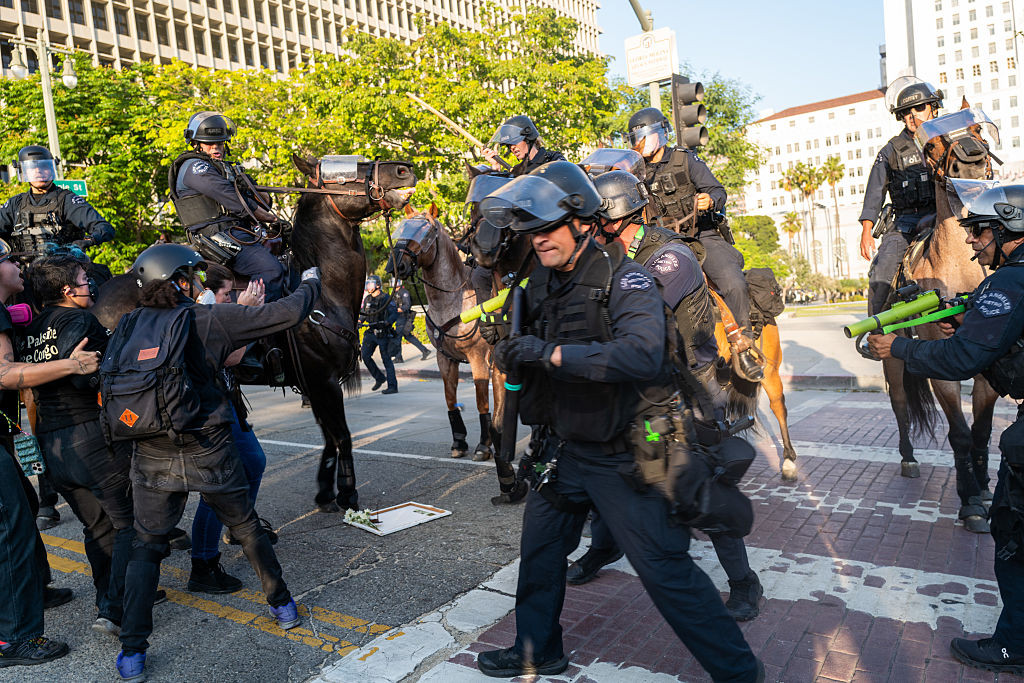 Протести в США: 80 арештів у Лос-Анджелесі та розгортання Національної гвардії в Техасі