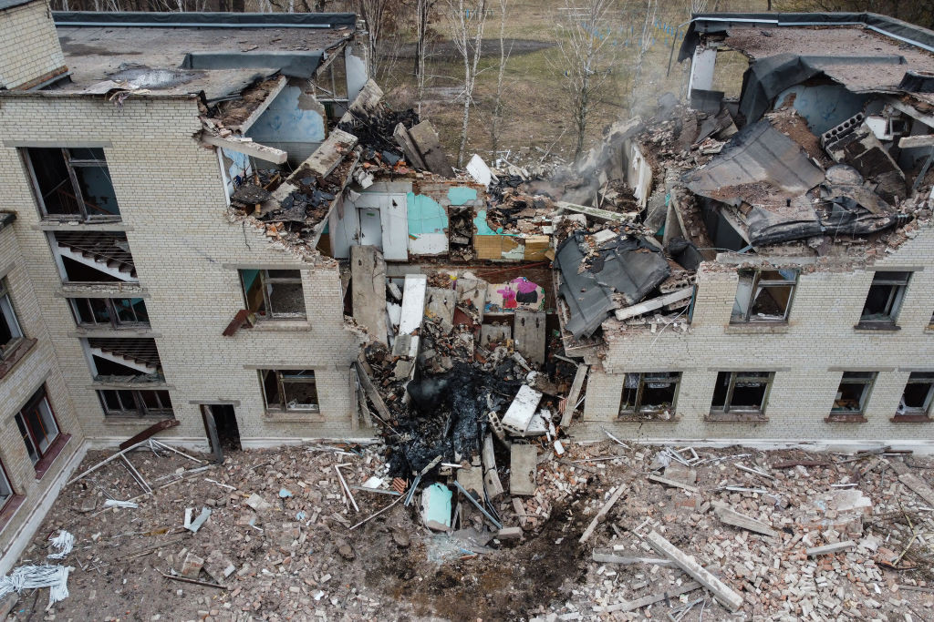 Іноземні інвестори проявляють інтерес до вкладень у відновлення прифронтових громад, - Ситник