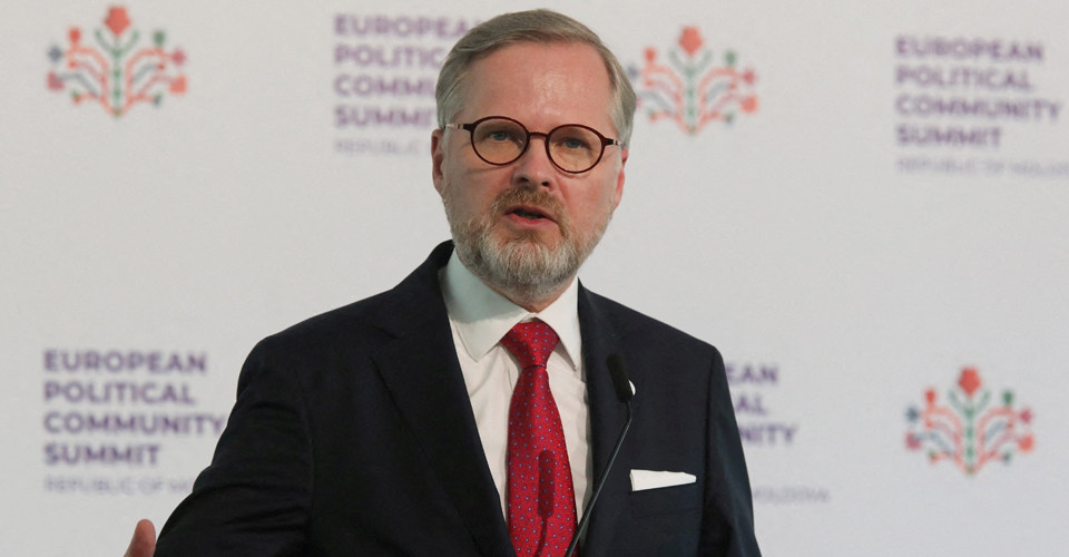 Прем'єр Чехії закликав Фіцо не перешкоджати санкціям проти РФ, на що відреагував прем'єр Словаччини