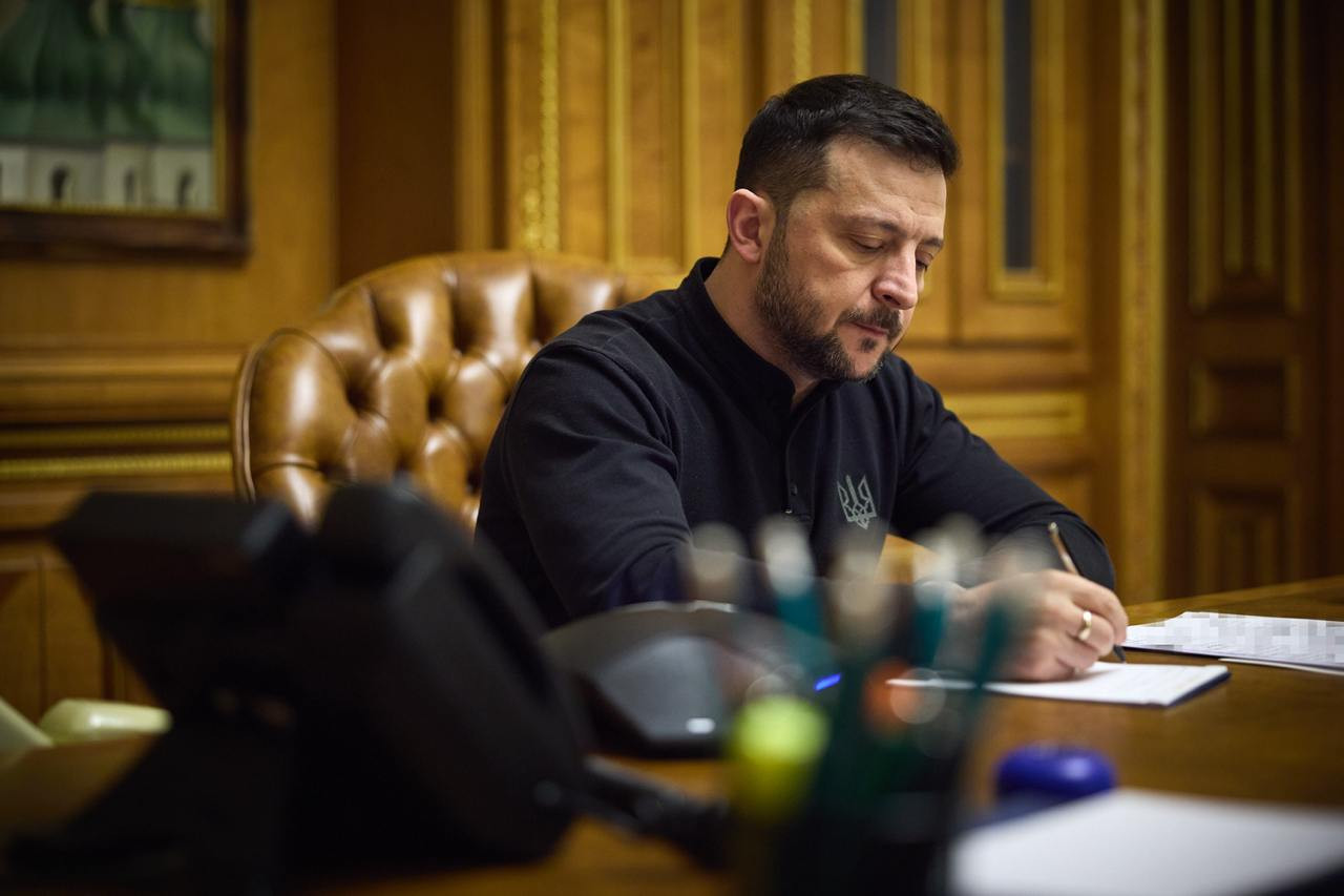 Зеленський підписав закон про боротьбу з мобінгом