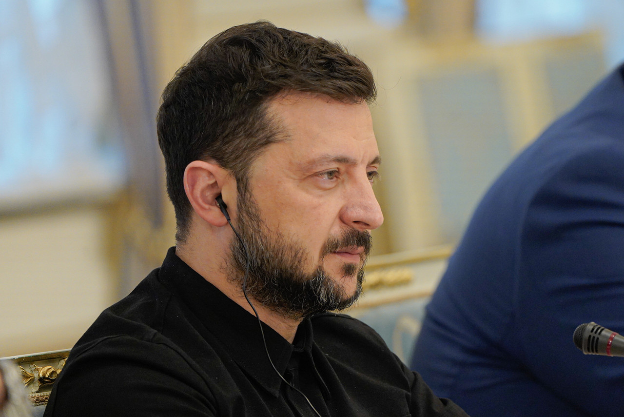 Зеленський подав у Верховну Раду законопроєкти для продовження мобілізації та воєнного стану