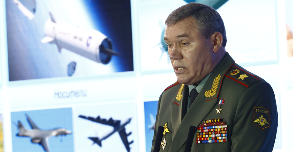 Начальник російського генштабу Герасимов: восени війна триватиме, плануємо наступальні дії