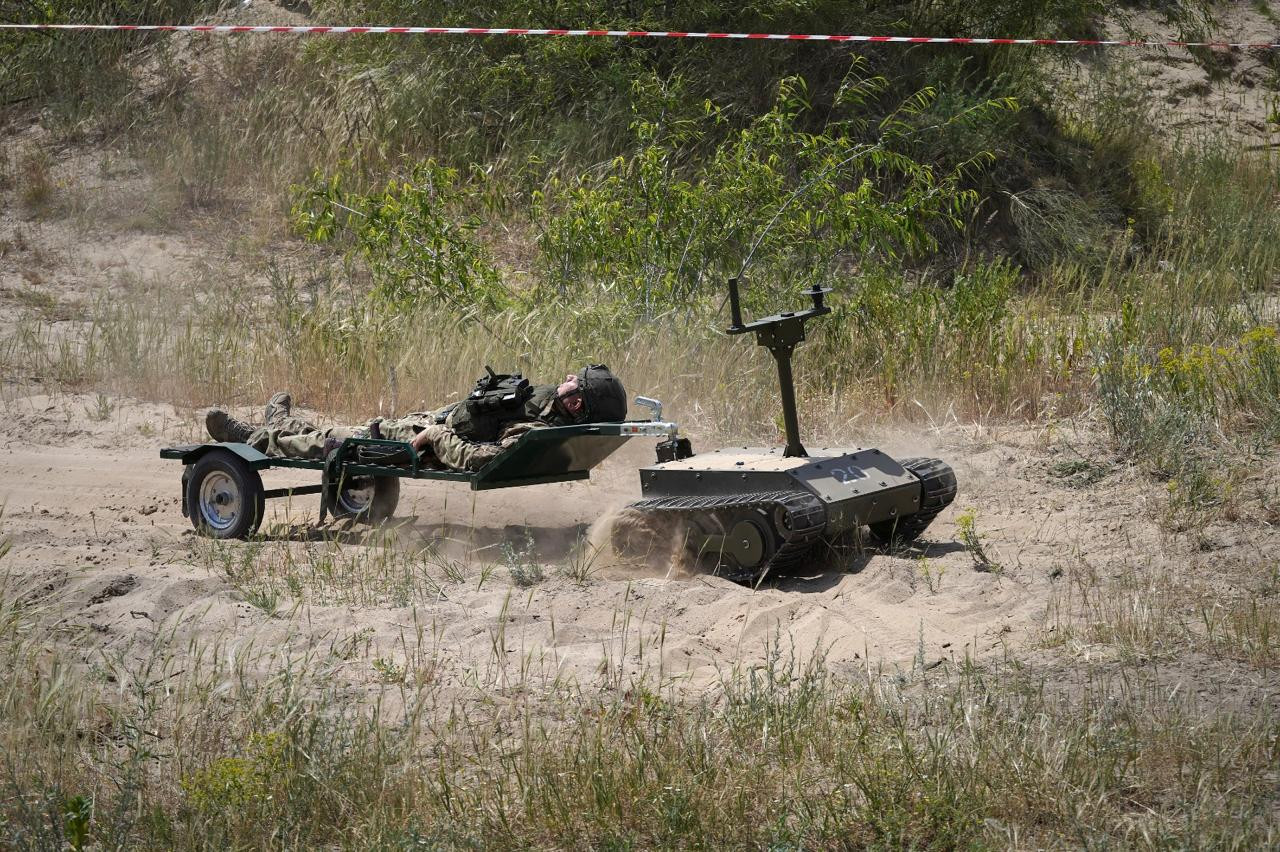 Евакуація пораненого часто нагадує спецоперацію, - Корчинська