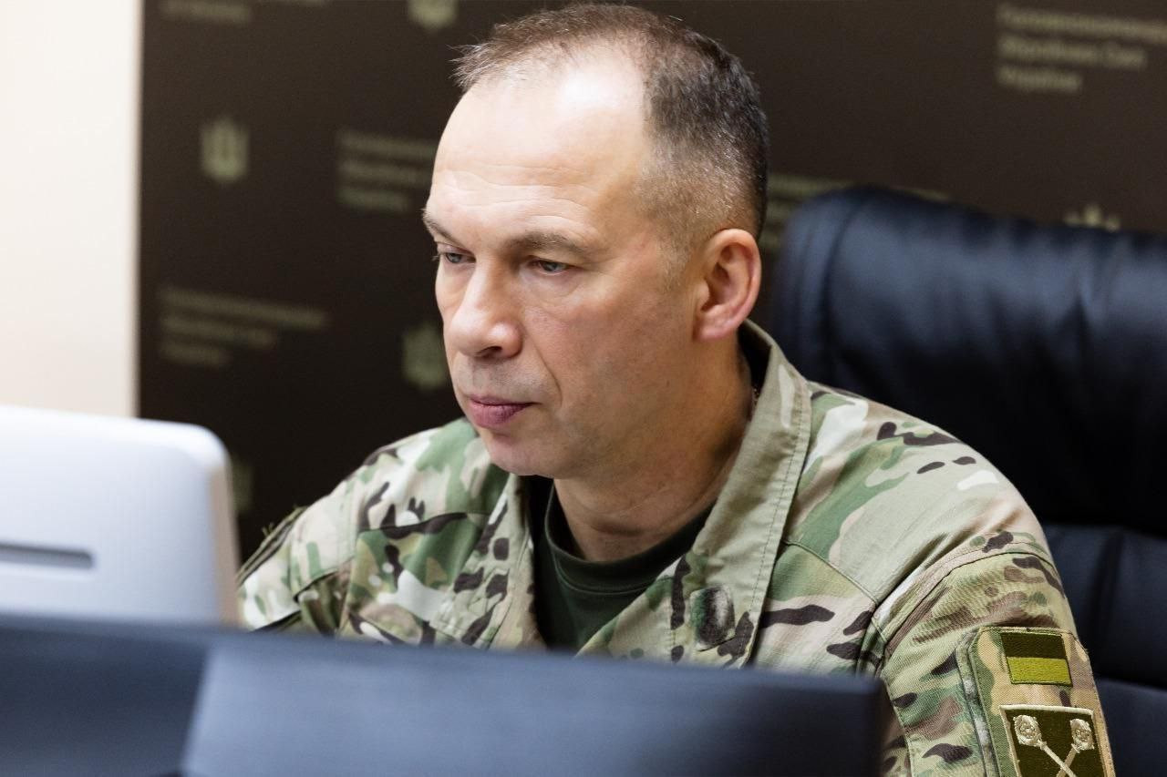 Сирський провів нараду щодо військової підготовки: деталі