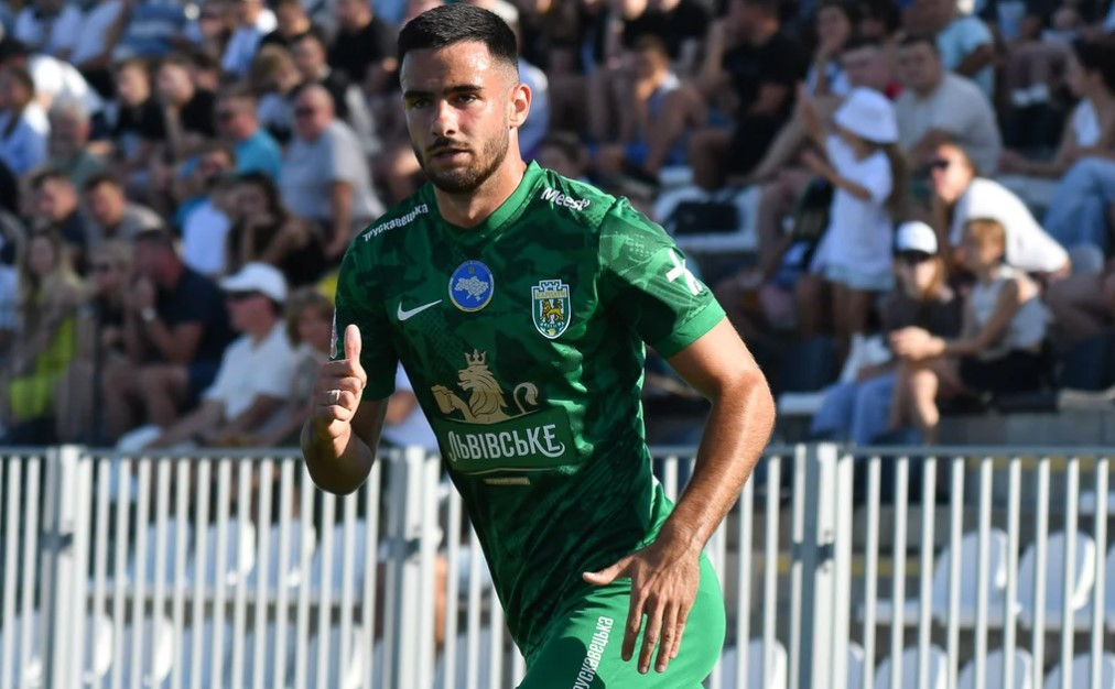 Епіцентр" зазнав поразки від "Колоса", "Оболонь" не змогла здолати "Кривбас", а "Рух" програв "Металісту 1925": підсумки та графік матчів 4-го туру УПЛ