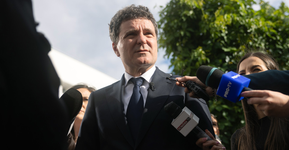 Румунія, ймовірно, не приєднається до закриття неба над Україною