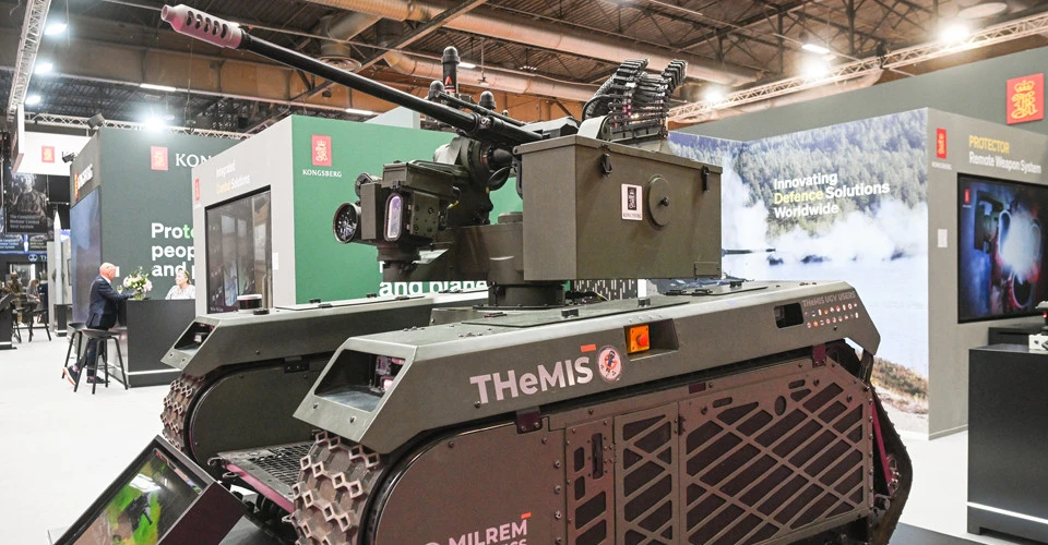 наземний безпілотник THeMIS