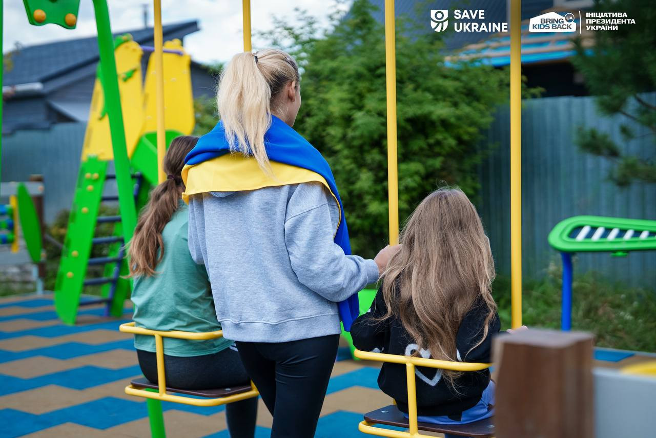 Україна здійснила повернення великої групи дітей з тимчасово окупованих територій