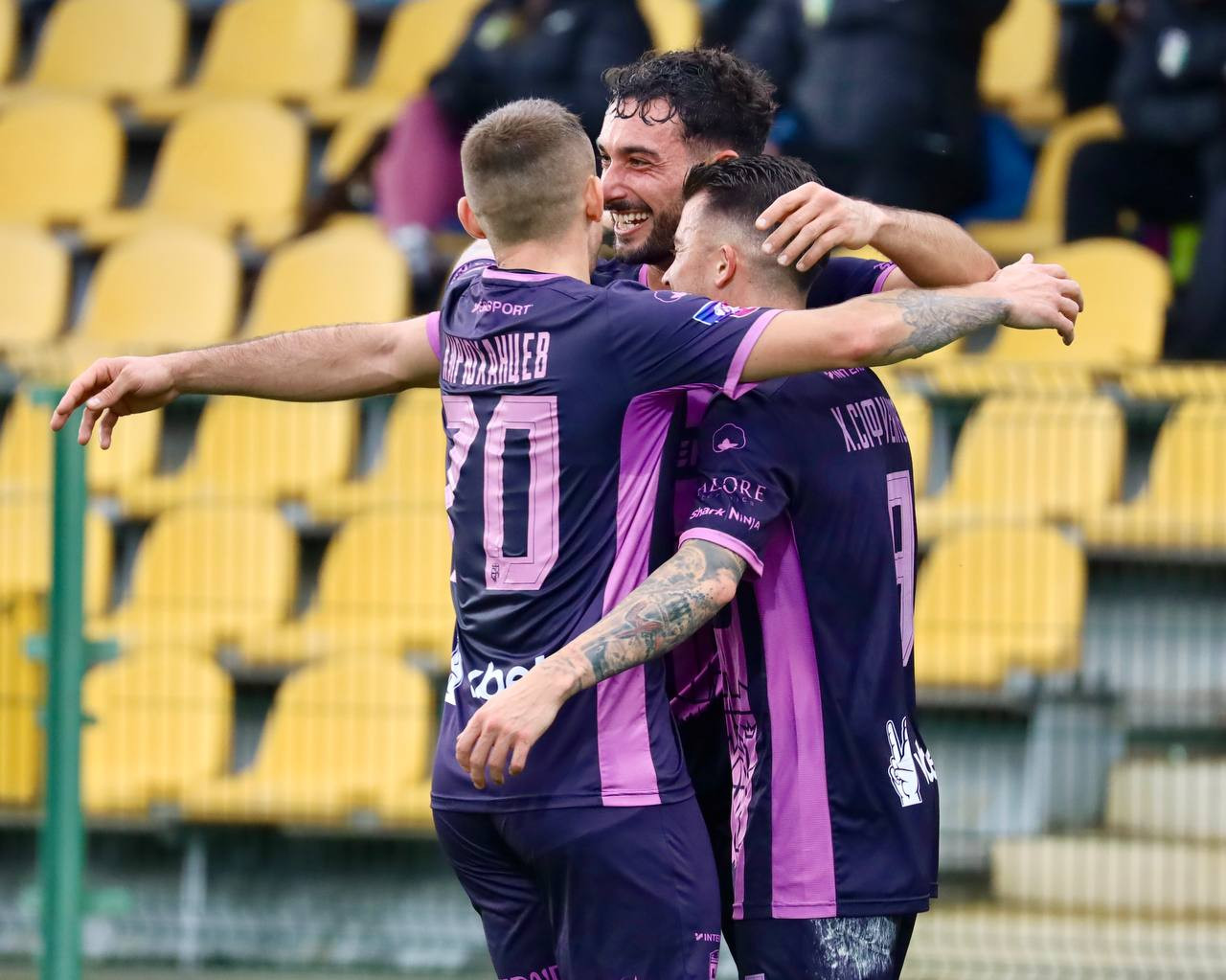 Шахтар" переміг "Кудрівку", а "Колос" зіграв внічию з "Полтавою": підсумки та розклад матчів 10-го туру УПЛ