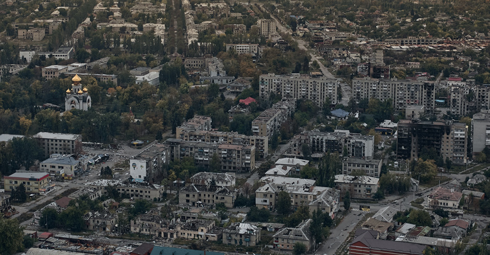 Росіяни намагаються вторгнутися у Покровськ технікою, використовуючи погану видимість через погодні умови, - комбат "Шершнів Довбуша