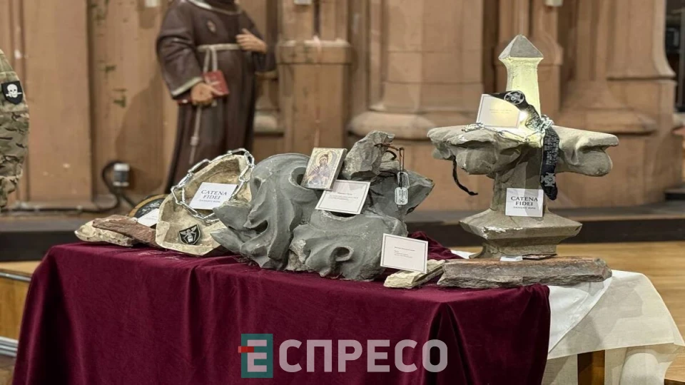 У костелі святого Миколая в Києві презентували картину “Молитва