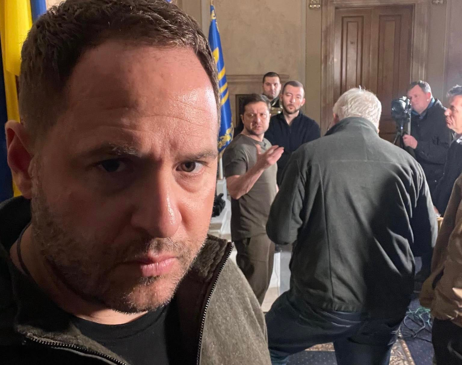 Єрмак скоїв численні помилки: журналіст Хотин висловився про звільнення голови ОП