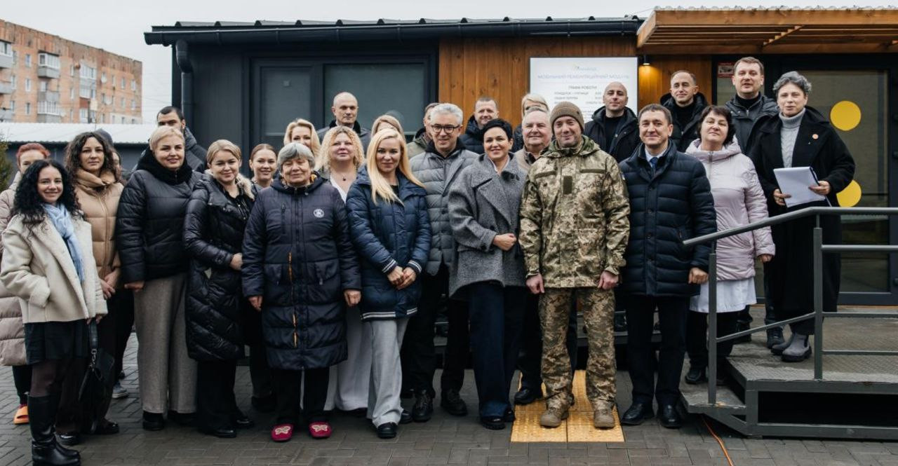 У Рівненській області запустили мобільний реабілітаційний модуль без бар'єрів