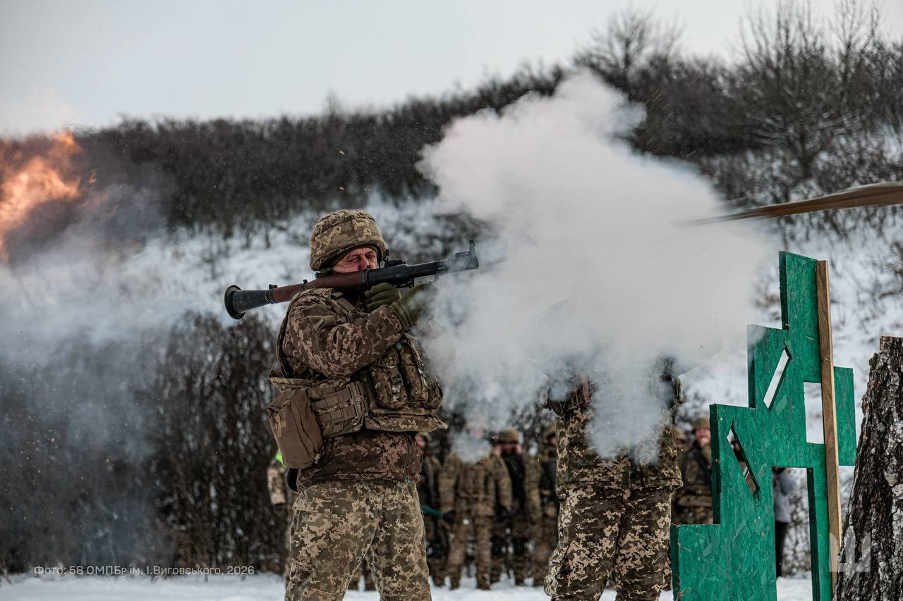 З початку доби на фронті сталося 191 бій