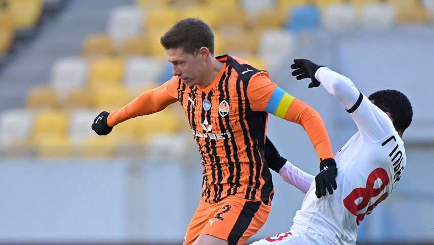 Шахтар" переміг "Верес" і став лідером, а "Динамо" забило 4 голи "Епіцентру": підсумки та розклад матчів 18-го туру УПЛ