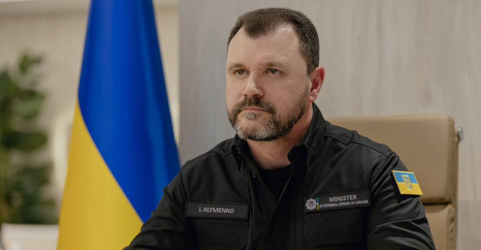 У Шостці дрон РФ атакував будівлю райуправління поліції, 22 постраждалих