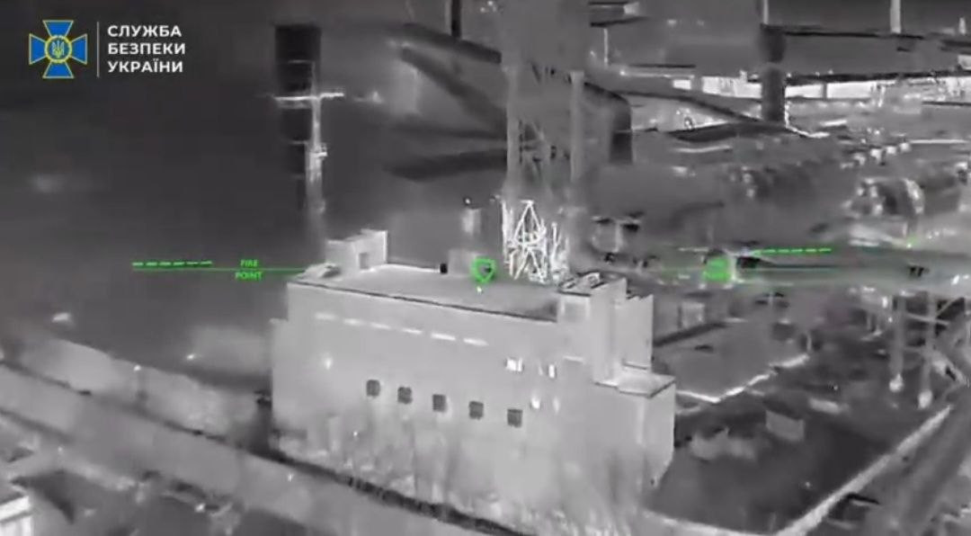 Атаки БПЛА призупинили роботу на окупованому Алчевському меткомбінаті