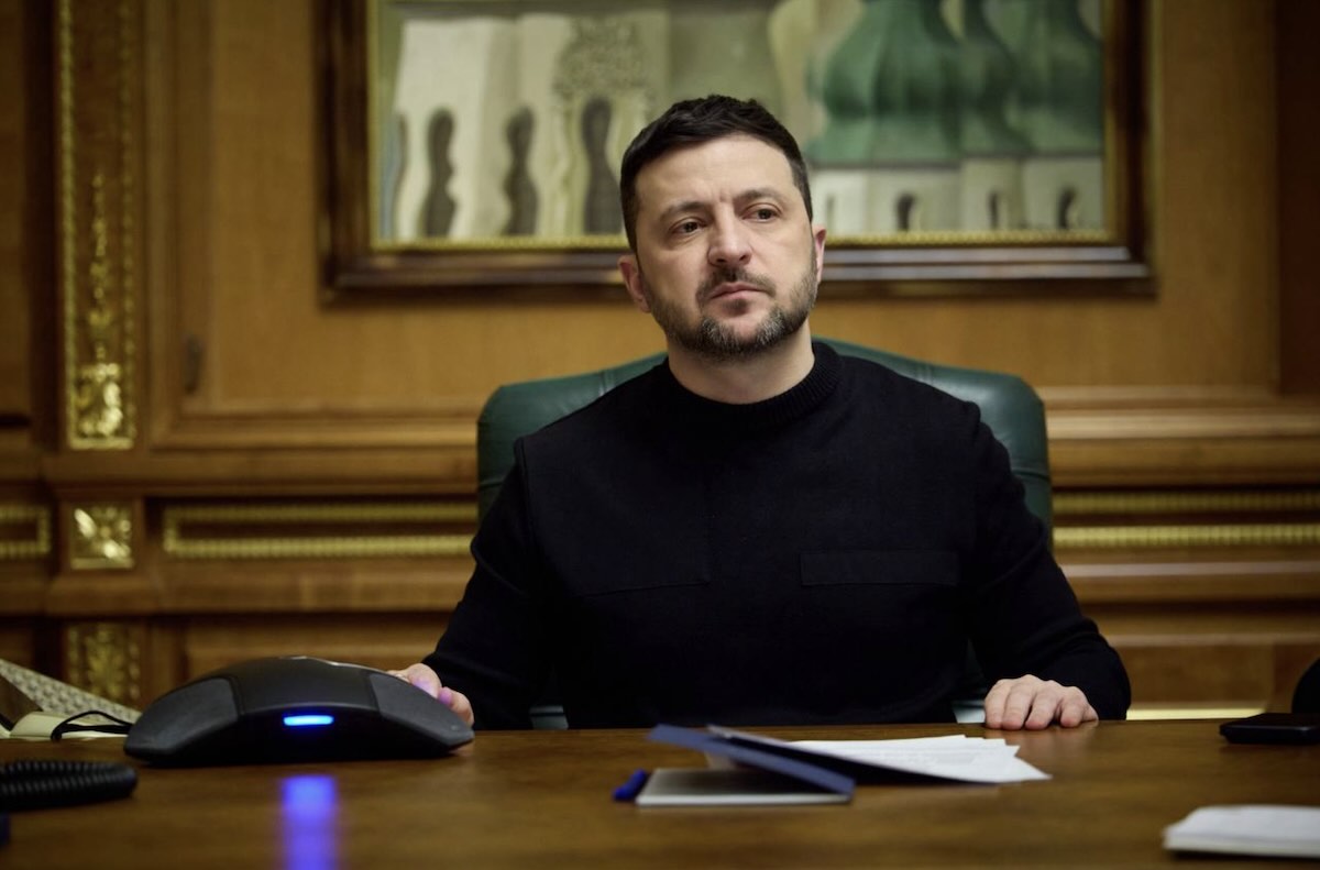Зеленський звільнив ще сімох